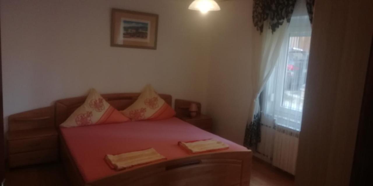 Apartmani Kod Rade Pakoštane Exterior foto